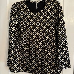 Lulu B Top - Beautiful - Black & Gold with Pockets